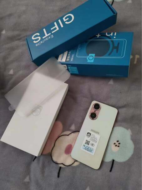 飞利浦S15智能手机赠品套装好用吗？网友评测点评分享？