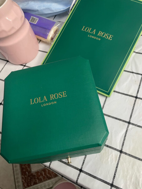 LOLA ROSE手表新小绿表钢带套装星运礼盒应该注意哪些方面细节？评测不看后悔！