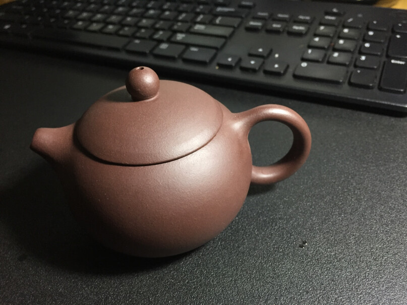 古往今来宜兴全紫砂壶手工泡茶壶功夫茶具套装老紫泥西施壶请问大家这个是不是真的紫砂壶，本人不懂，请大家指教？