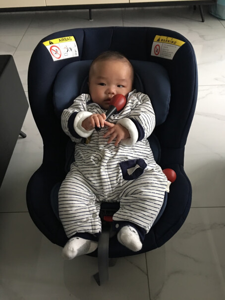 宝得适宝宝汽车儿童安全座椅正反向安装适合约0-18kg可以装在后排中间吗？