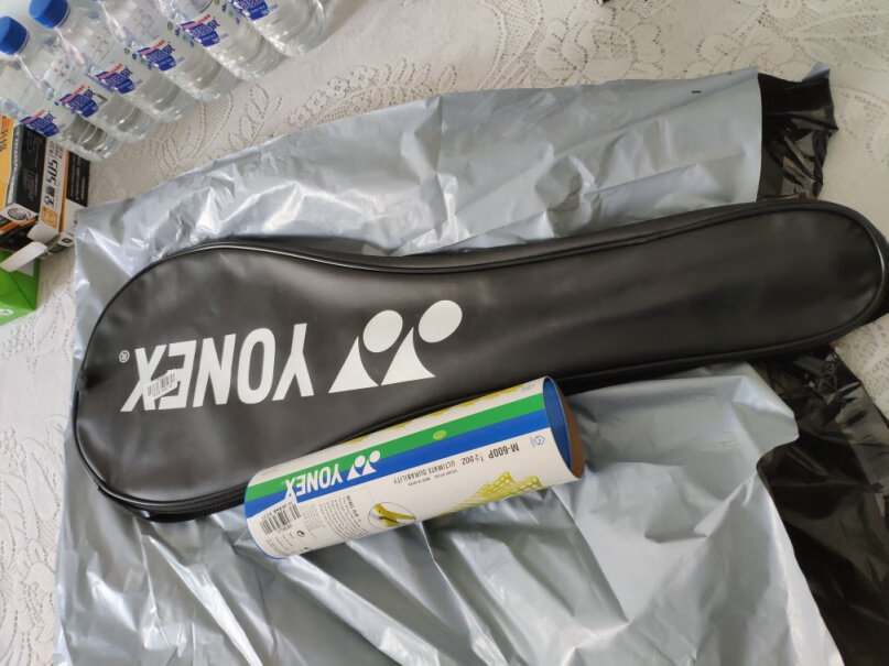 羽毛球尤尼克斯YONEX尼龙羽毛球耐打训练习YY塑料胶球M-600来看下质量评测怎么样吧！哪个性价比高、质量更好？
