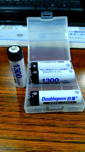 倍量电池KTV专用3000型 4节装原倍量普通充电器Dp一uk83型能充镍氢3000毫安的电池吗？
