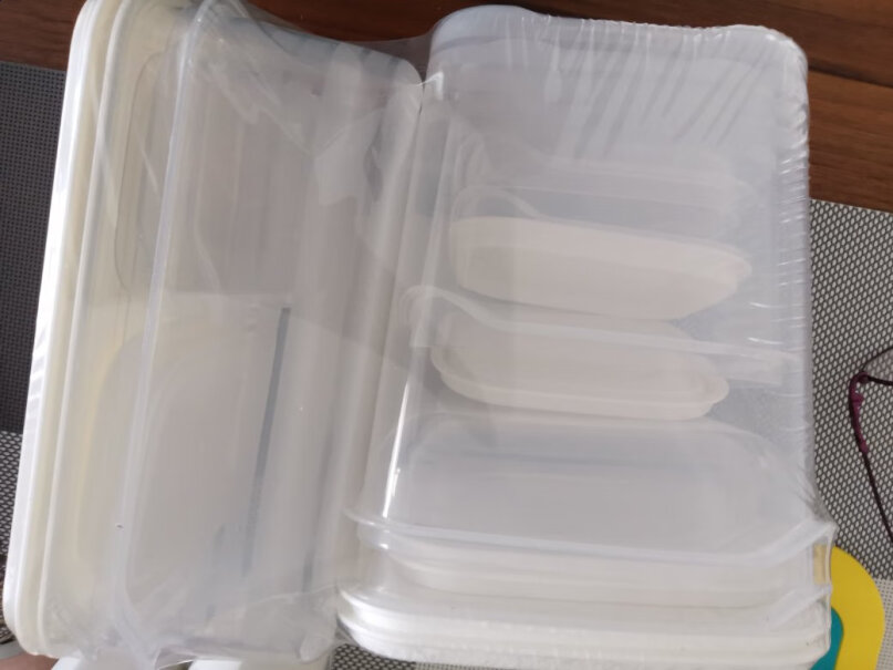 网易严选塑料保鲜盒件套装大号小号饭盒食品级材质分享怎么样？优缺点分析测评！