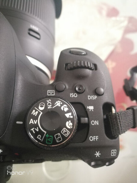 单反相机佳能 EOS 200D II 相机套装曝光配置窍门防踩坑！应该怎么样选择？