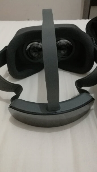 Pico G2 4K VR一体机请问带上头盔，视野有没有潜望镜的现象？
