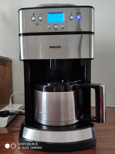 飞利浦咖啡机家用全自动现磨一体带咖啡豆研磨功能咖啡豆斜槽怎么清理啊？