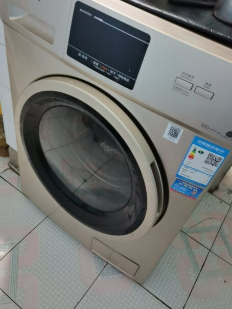 美的滚筒洗衣机全自动10公斤大容量水位怎么调？