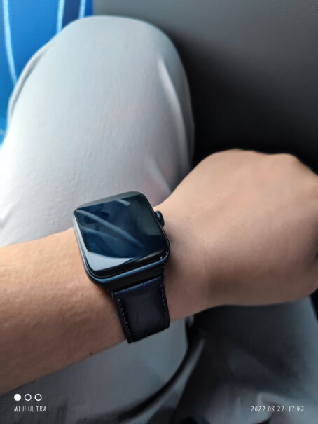 OPPO Watch 3 Pro 铂黑 全智能手表 男女运动手表 电话手表 适用iOS安卓鸿蒙手机系2和3充电器通用么？