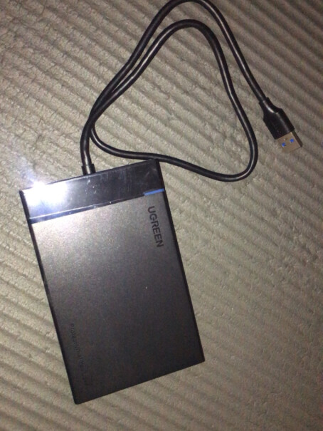 绿联移动硬盘盒USB3.0 SATA固定线2.5寸固定线和可拆卸线谁耐用些？