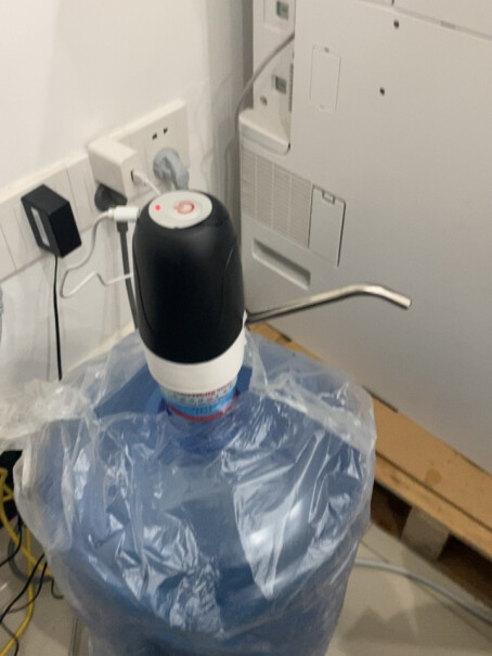 厨房DIY-小工具桶装水抽水器自动电动饮水机出水矿泉水压水器家用神器小型黑质量值得入手吗,评测数据如何？
