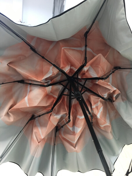 蕉下太阳伞双层小黑伞系列三折伞走路的时候会咯吱响，大家有这种情况吗？