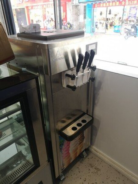 冰淇淋机浩の博冰之乐冰淇淋机商用软质冰激凌机性能评测,功能真的不好吗？