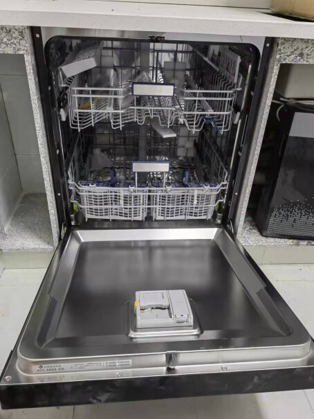 美的洗碗机家用13RX600返修率高吗？