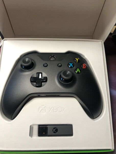 微软Xbox无线控制器磨砂黑+Win10适用的无线适配器大家买了都玩啥游戏，推荐几个给小弟，谢谢了。