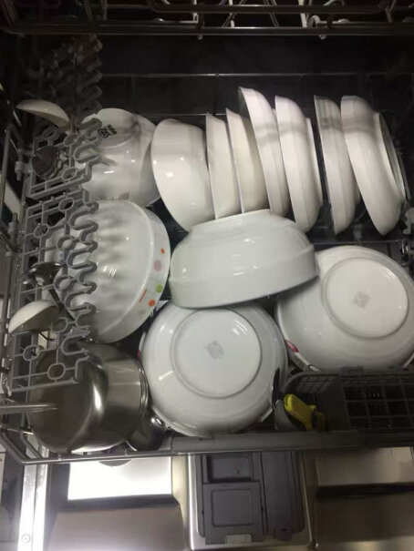 洗碗机美的（Midea洗碗机8-10套家用大容量究竟合不合格,评测下来告诉你坑不坑？