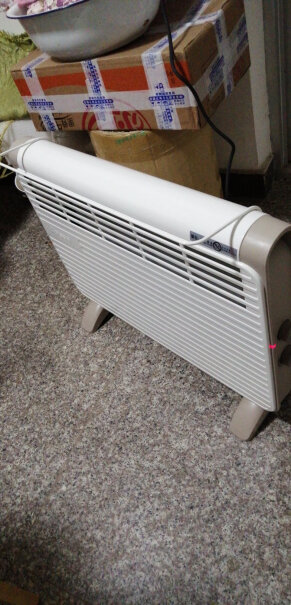 艾美特取暖器该取暖机长、宽尺寸，卫生间不大，考虑能否放，谢谢？