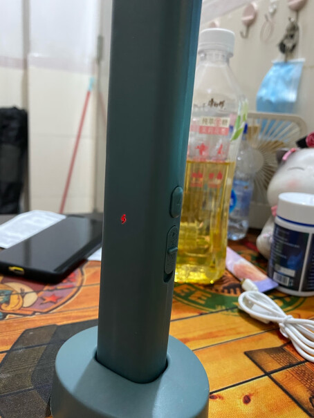 构识电蚊拍充电式家用灭蚊灯二合一自动诱蚊子超强驱蚊神器打苍蝇绿色充电款电蚊拍买过的用着怎么样，好用吗，可以用多长时间？