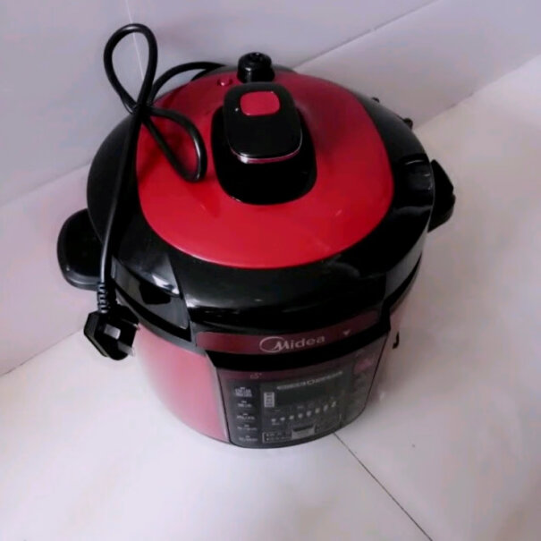美的电压力锅七段调压可以煮水饺吗？