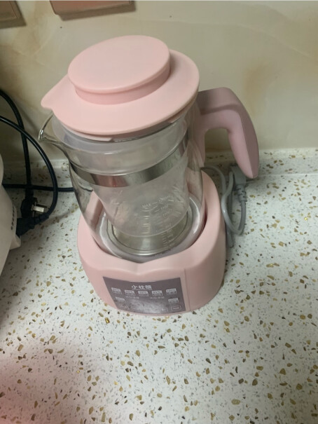 小壮熊婴儿恒温调奶器为什么我的用着用着就有股塑料味？