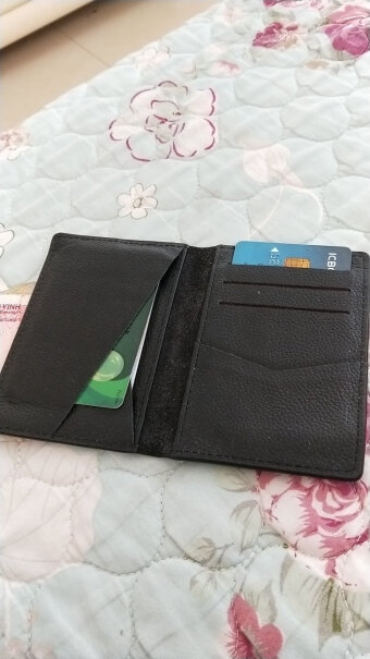 卡包名片夹巴适卡包男真皮超薄多卡位银行卡包哪款性价比更好,内幕透露。