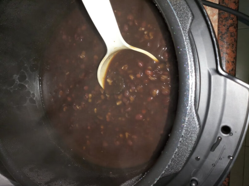 美的电压力锅5升双胆家用高压锅煲汤大概要几久？