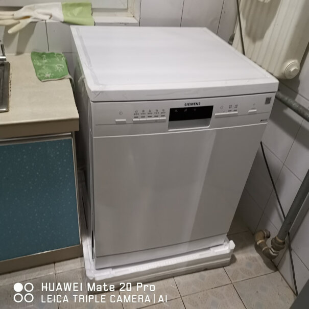 西门子SIEMENS烟灶洗套装买了洗碗机用不用买消毒柜？