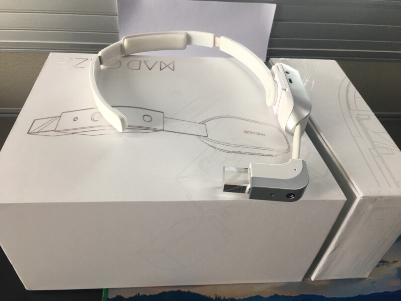 VR眼镜MAD Gaze X5 AR智能眼镜优缺点分析测评,全方位评测分享！