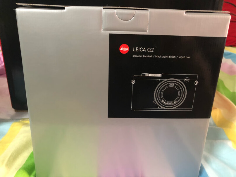 徕卡Q2数码相机哪个颜色好看？