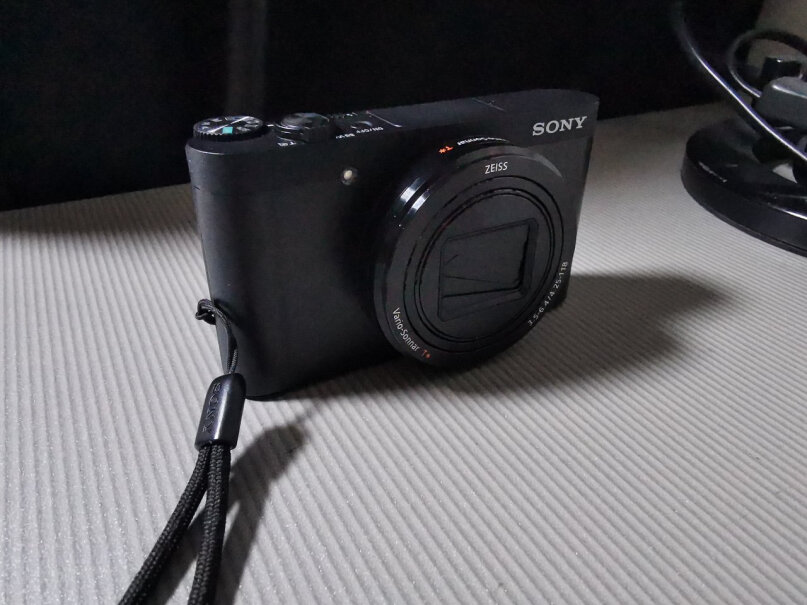 索尼DSC-WX500数码相机数码相机录视频清晰吗？