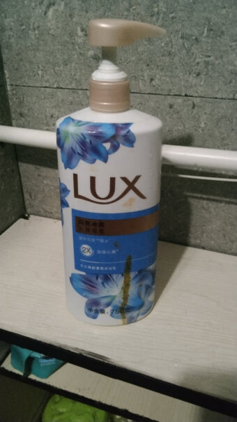 力士LUX香氛幽莲750g+750g小苍兰100gx2留香，可以祛身上的痘痘嘛？