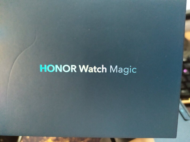 荣耀WATCH Magic 运动电话手表这个手表可以听歌吗？