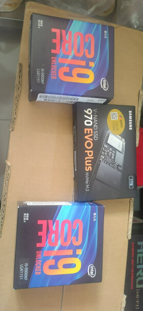 Intel i9-9900KF CPU处理器19年双12买的你们是什么步进啊，我的是P0,对比R0有什么不同吗？