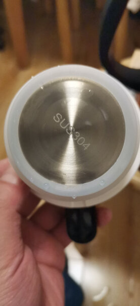 华帝VATTI壶的把子是塑料还是不锈钢？
