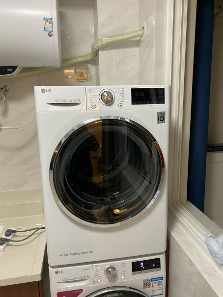 LG9KG双变频热泵烘干机家用干衣机储水盒能储存一次烘干的水量吗？