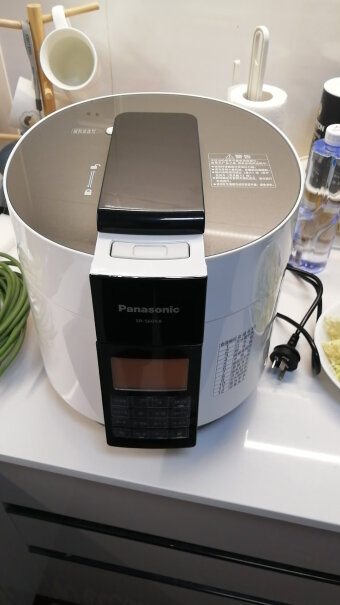 电压力锅松下电饭煲Panasonic评测哪款功能更好,评测哪款值得买？