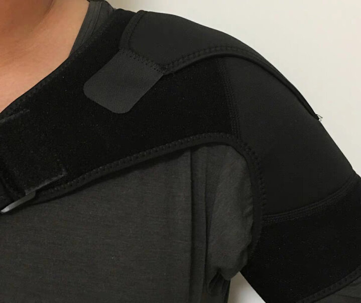 运动护肩李宁可调节运动护肩功能评测结果,最真实的图文评测分享！