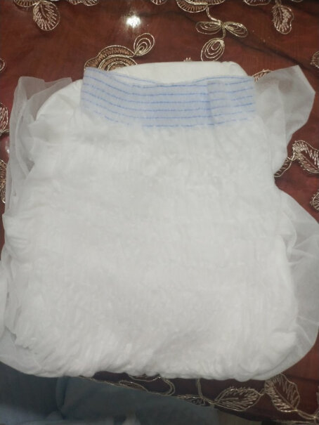 尤妮佳乐互宜成人纸尿裤M60片是一次性的吗？或脏了如何洗？