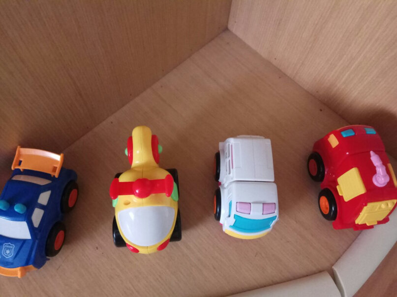 惯性-滑行玩具贝恩施儿童玩具车工程回力汽车模型男孩拼装玩具迷你咔宝车5只装详细评测报告,功能评测结果？