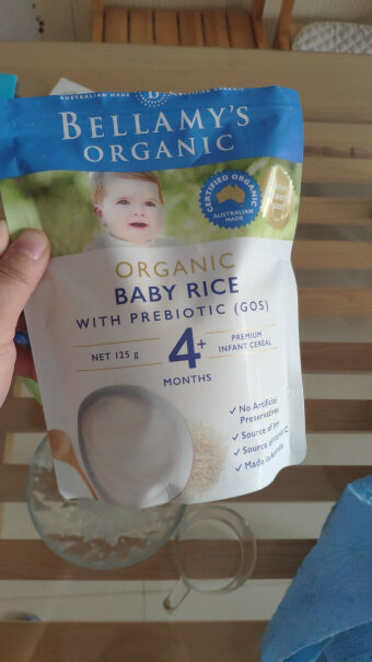 贝拉米Bellamy’s宝宝四个月第五天，第一次吃奶粉吸收不好，医生建议加点米粉，请问怎么吃？