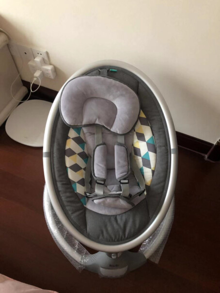 可优比婴儿电动摇椅摇摇椅宝宝摇篮躺椅哄娃神器哄睡可以放平吗？