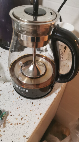 西麦煮茶器玻璃茶壶全自动蒸汽喷淋电茶壶黑茶壶壶口手能进去吗？