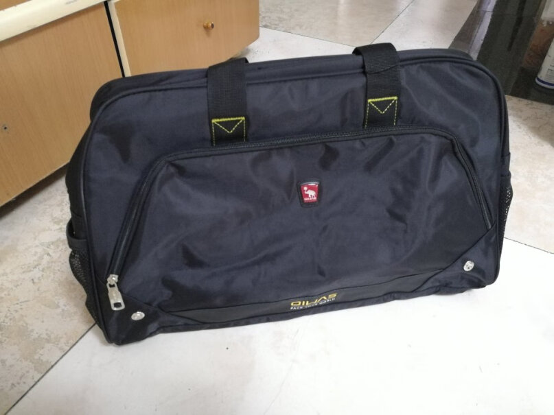 爱华仕爱华行李包7003旅行袋旅行包手提包短途大容量包的长和宽是多少？
