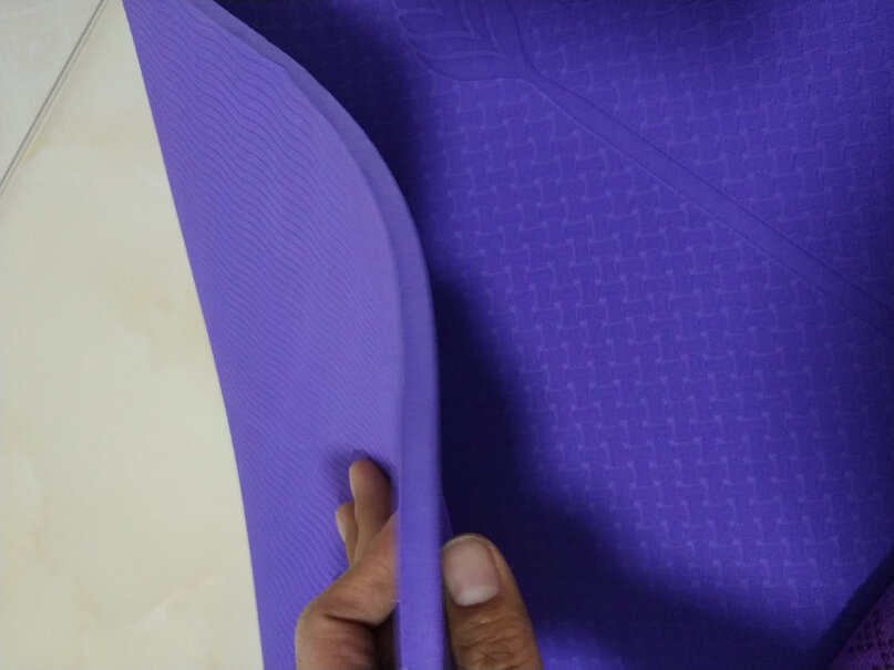 奥义瑜伽垫5mm天然橡胶男女防滑健身垫防滑效果如何？