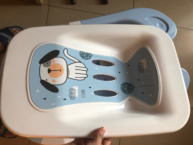 日康（rikang浴盆3个月的宝宝有没有浴网？