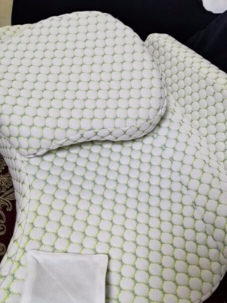 佳韵宝轻语哺乳枕喂奶枕头孕妇护腰枕头婴儿多功能授乳枕防这个好用还是绕腰上那种方便？哪个好用？