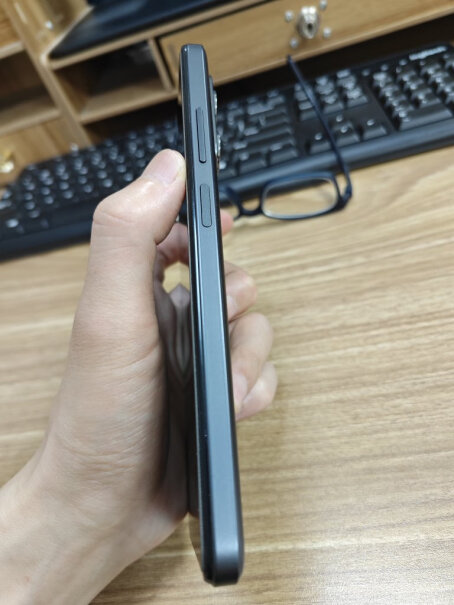 Note11TPro这个卡槽难取吗？