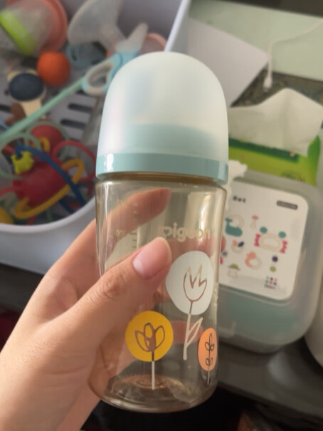 贝亲婴儿新生儿奶瓶 PPSU奶瓶第3代 240ml想问下大家怎么查的真伪？