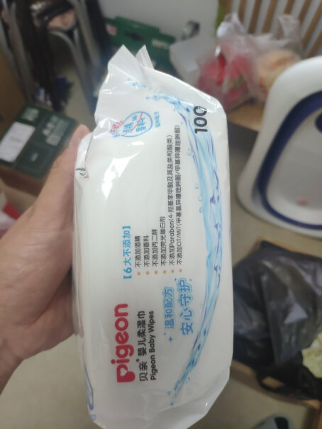 贝亲Pigeon湿巾这湿巾酒精味这么大，也好意思写不添加？