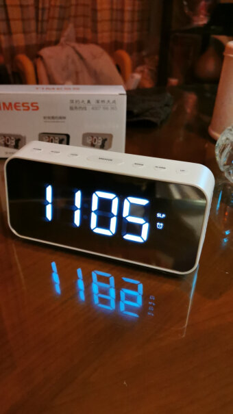 TIMESS闹钟请问用电池大约能用多长时间？