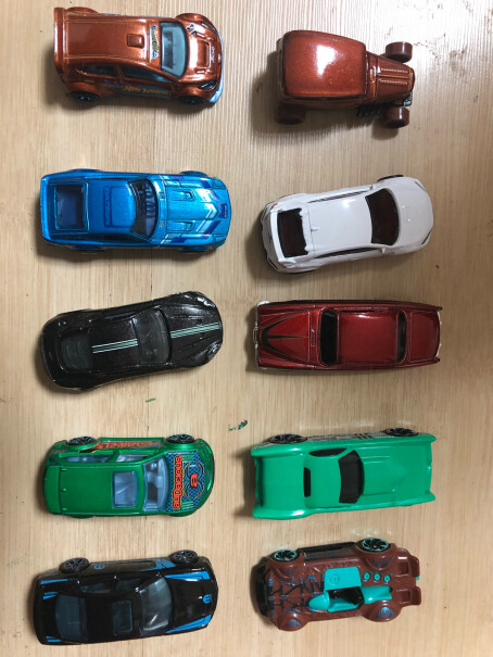 风火轮HOTWHEELS是电池还是充电的？